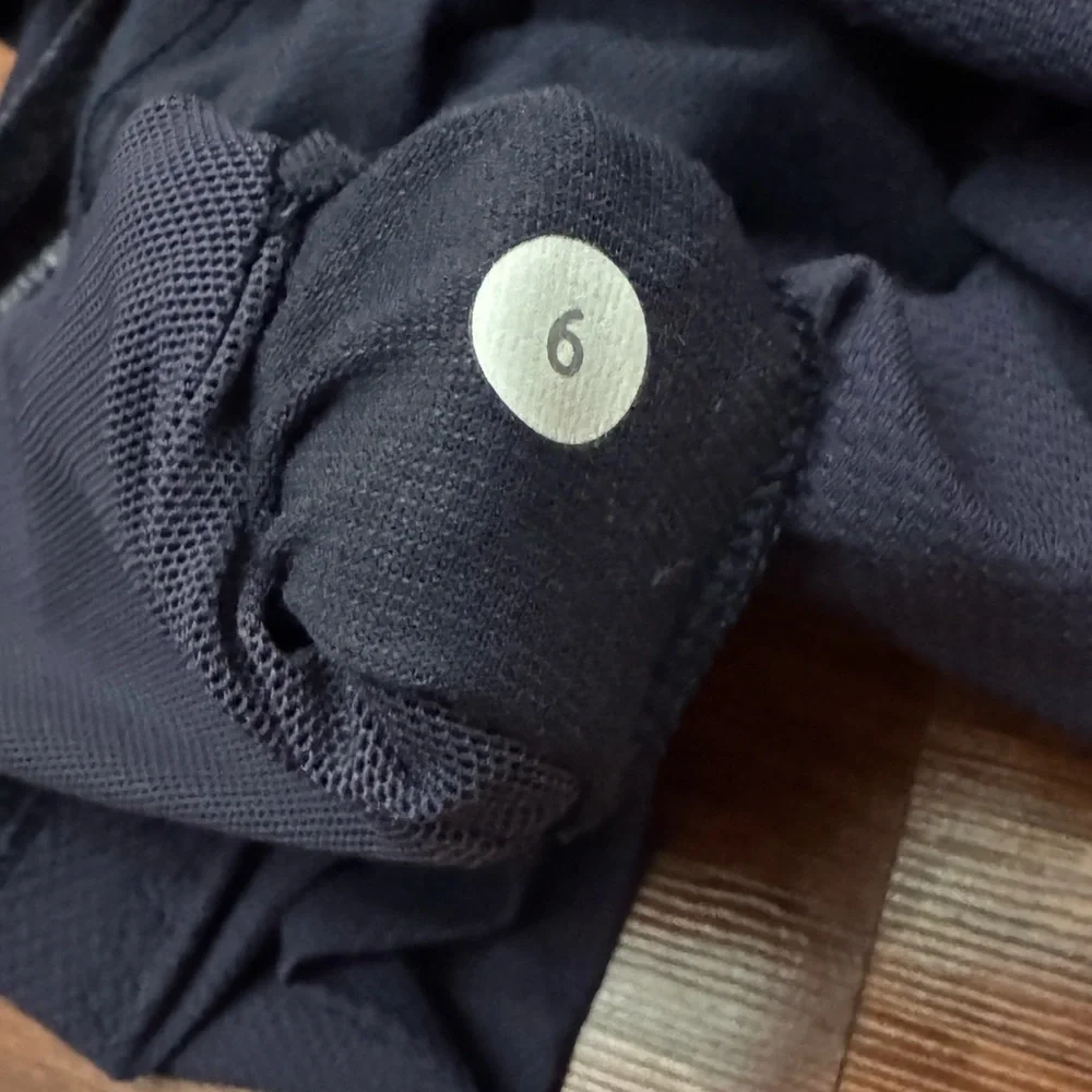 lululemon athletica Deep Blue Tank Top Size: 6